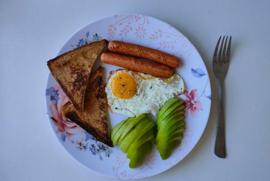 Quick and Easy Avocado Toast with Poached Eggs Recipe 